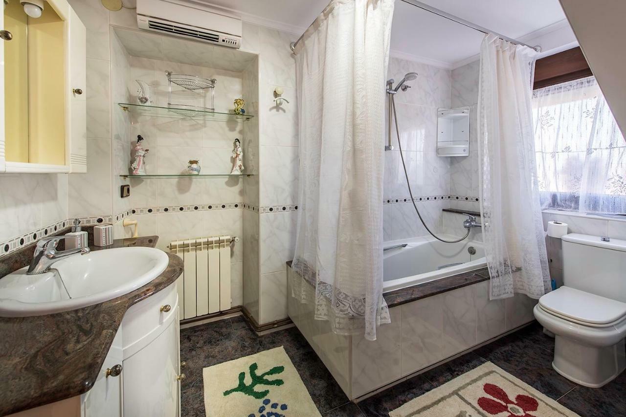 Casa Vacacional Santander Villa Exteriör bild